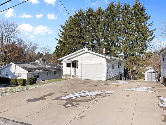4th image of 957 Brady Ave