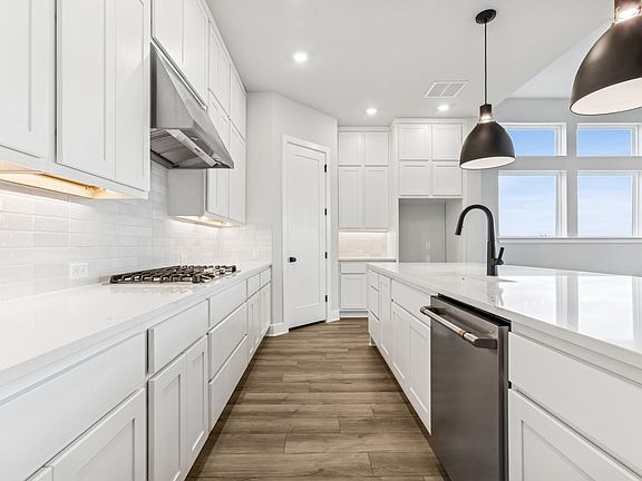 6th image of this home