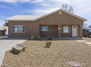 2309 E 12th St, Farmington, NM 87401