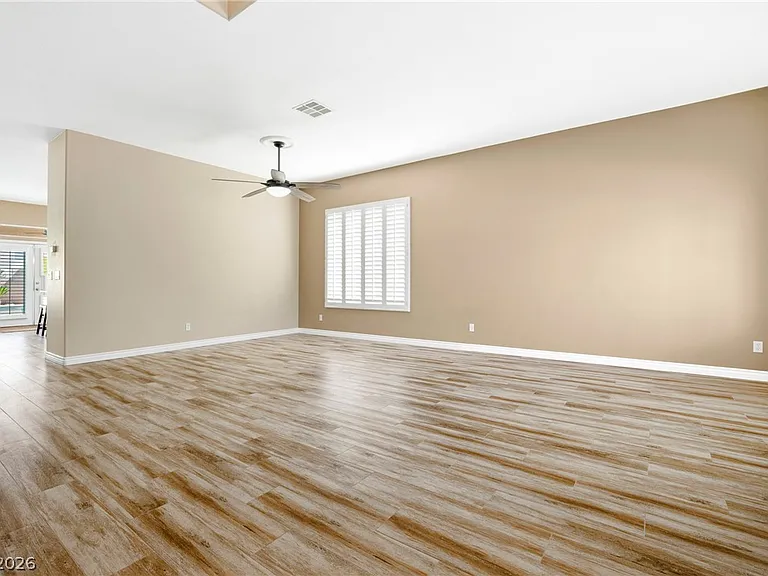 2750 Pine Flat Ct — Photo 8