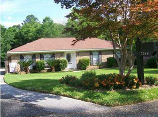 7260 Lakewood Rd, Mobile, AL 36695