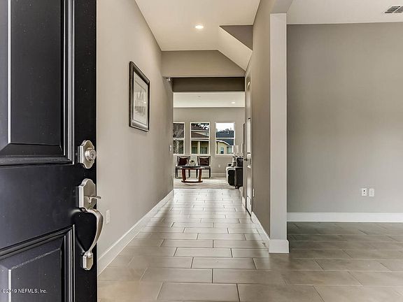 3rd image of 330 Stone Creek Cir