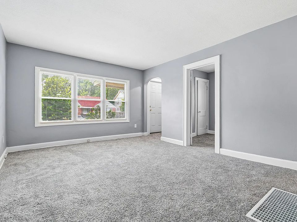 1st image of 491 & 493 Delmar Ave #493