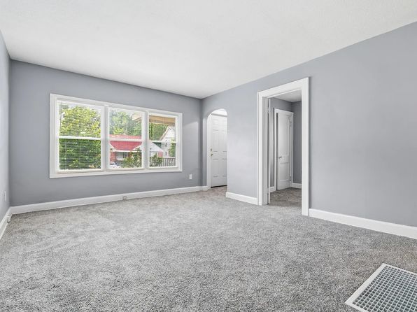 491 & 493 Delmar Ave #493