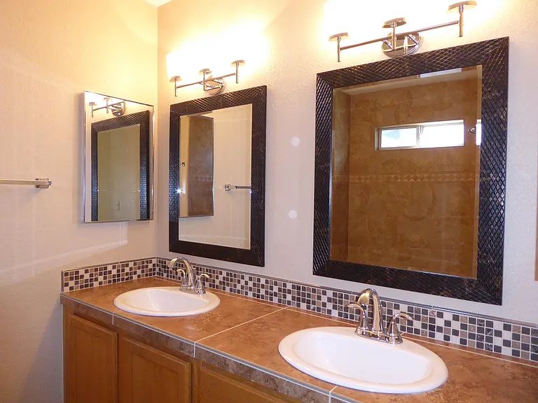 9000 E Pomegranate St — Photo 28