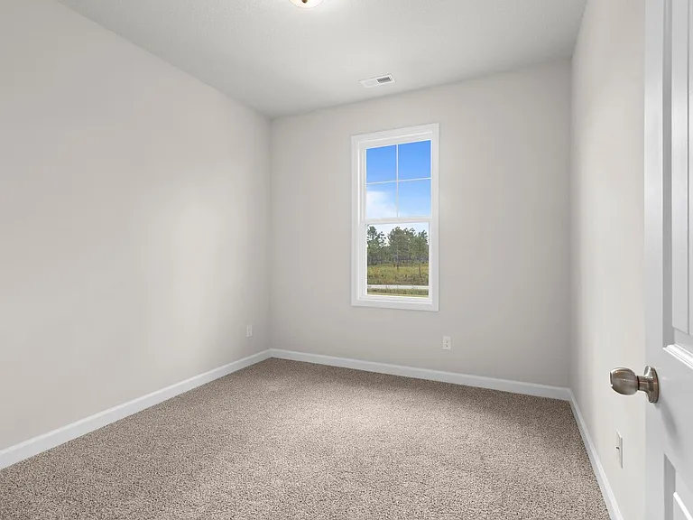2033 Folkstone Woods Ln — Photo 16