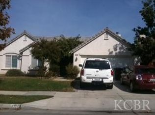 1774 Castle Way, Lemoore, CA 93245