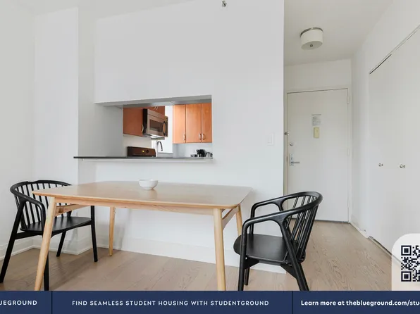 222 East 34th Street image 6 of 33