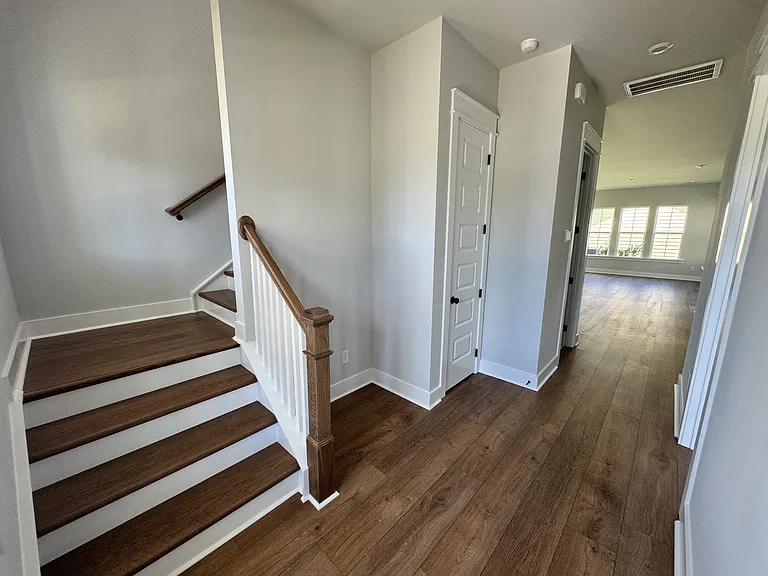 134 Cloverfield Trail Dr — Photo 38