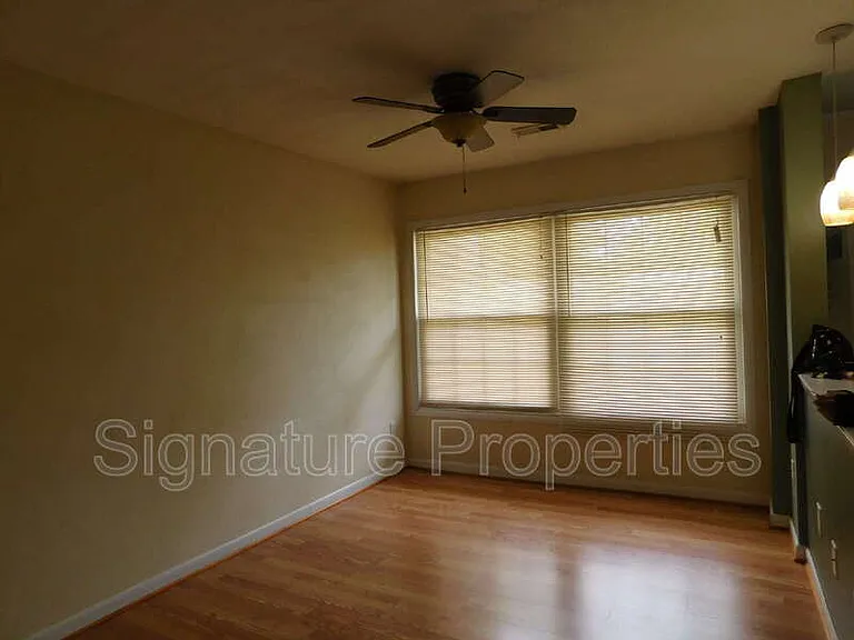 36 Deerfield Blvd — Photo 1