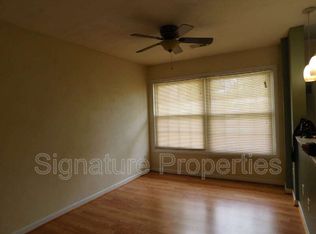 36 Deerfield Blvd, Hampton, VA 23666