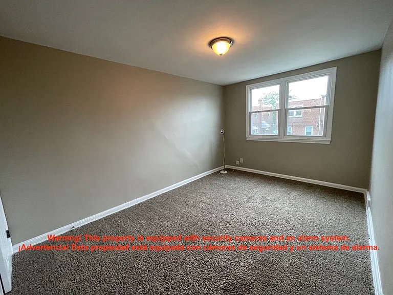1131 Hellerman St — Photo 17