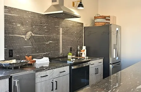 Lofts On Broadway — Photo 13