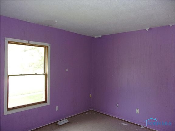 4th image of 2037 Candlewick Dr
