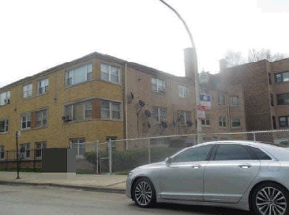 2nd image of 6700 S Paxton Ave
