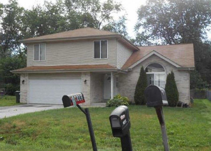 2nd image of 16215 Trumbull Ave