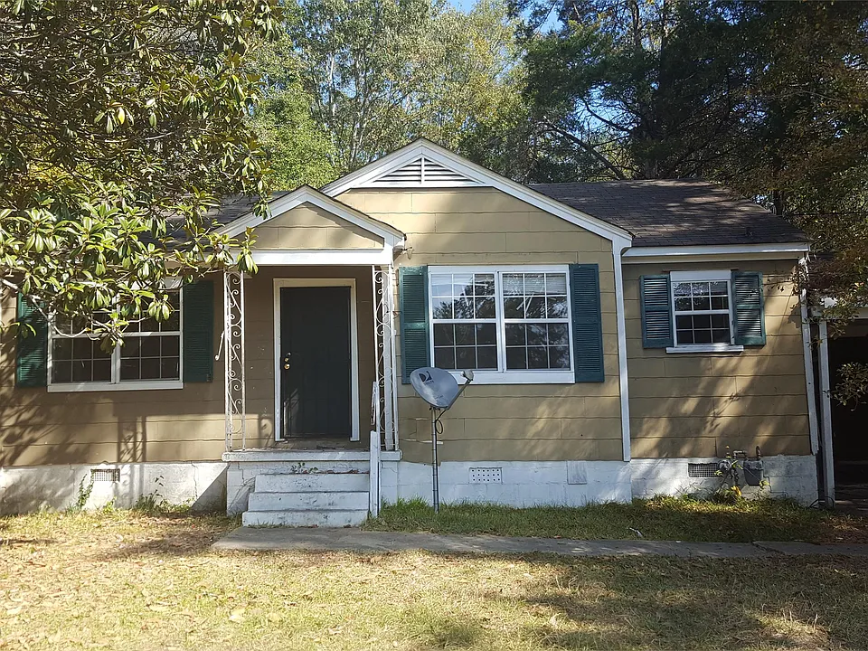 5168 Lurline Dr