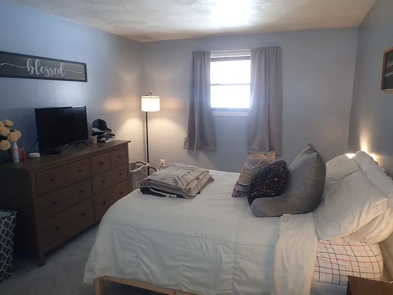 58 Dorman Ave — Photo 32