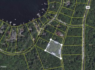 McHenry Ct, Tafton, PA 18464