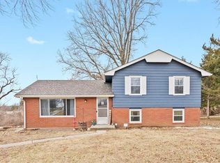 1015 Mount Calvary Rd, Lansing, KS 66043