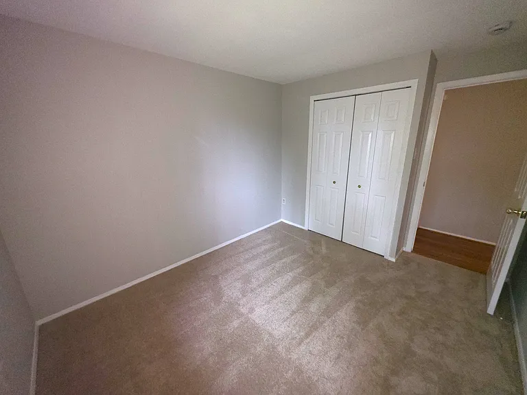 7331 Kerry Hill Ct — Photo 13
