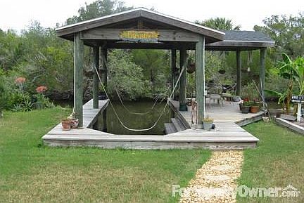 Boat Dock with Lift