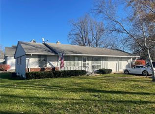 431 W Lincoln St, Hoopeston, IL 60942