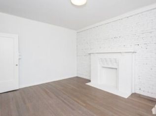 3245 W Fullerton Ave #2W, Chicago, IL 60647