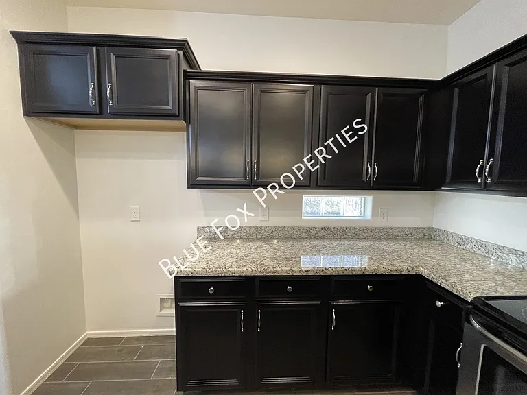 8721 N Black Pine Dr — Photo 23