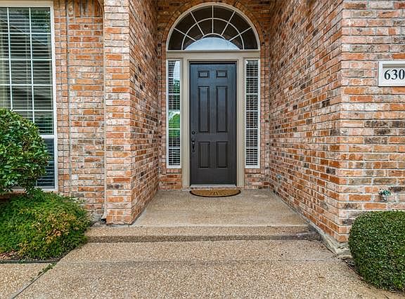 4th image of 6301 Skylark Cir