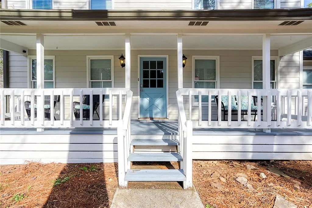 3 bed, 2.5 bath, 1664 sqft, $4,650 — Photo 2