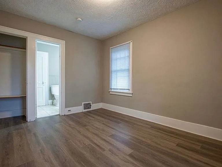 5519 Hickory St — Photo 16