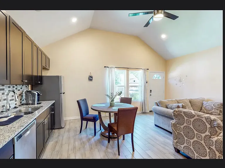 16617 E Lynbrook — Photo 15