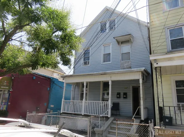 287 Washington St, Perth Amboy, NJ 08861