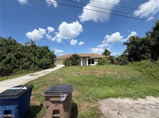 367 Peerless St, Lehigh Acres, FL 33936