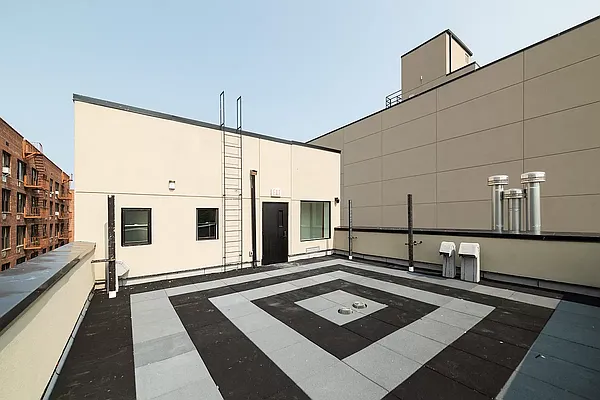 Rented by Twin Group | media 8