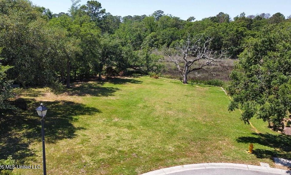 2nd image of Channel Pl Lot 21