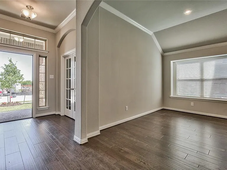426 George Dr — Photo 19