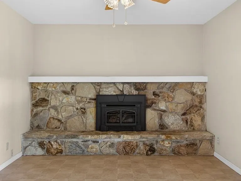 3167 Baseline Rd — Photo 18