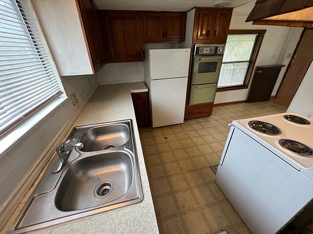1st image of 202 Harmons Way