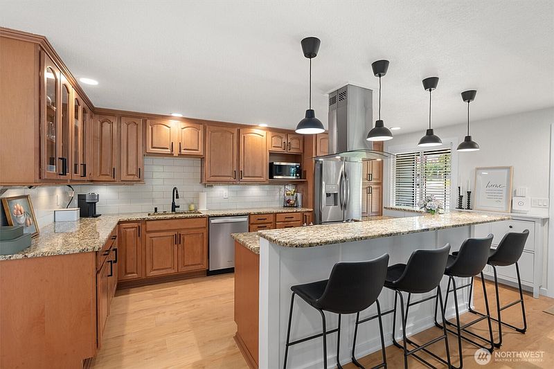 4th image of 13317 58th Drive SE