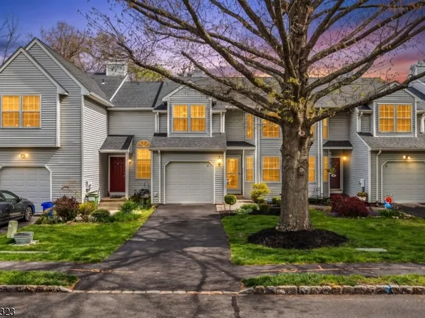 8 Delaware Ln, Branchburg Twp., NJ 08876