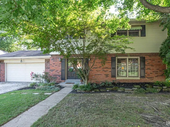 206 Montclair Ct, Evansville, IN 47715