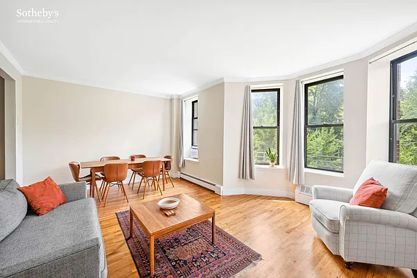 Rented by Sotheby's International Realty | media 14