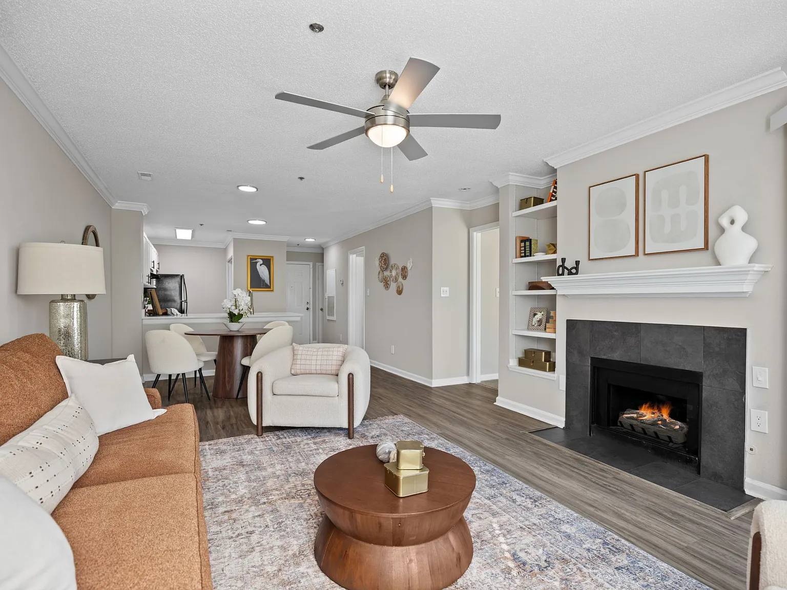 Northlake Apartments — Photo 2