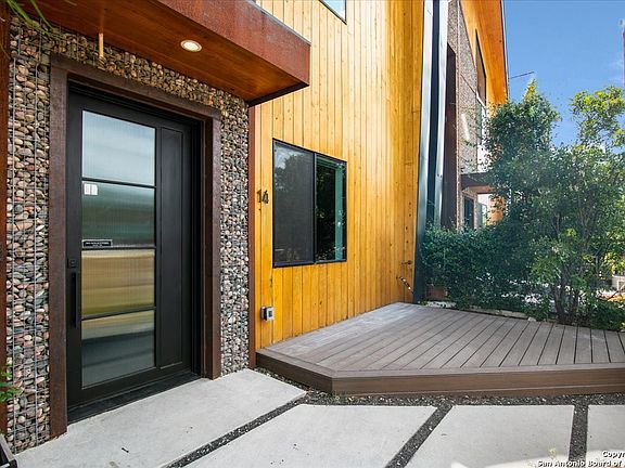 3rd image of 310 Clay St., Residence 14