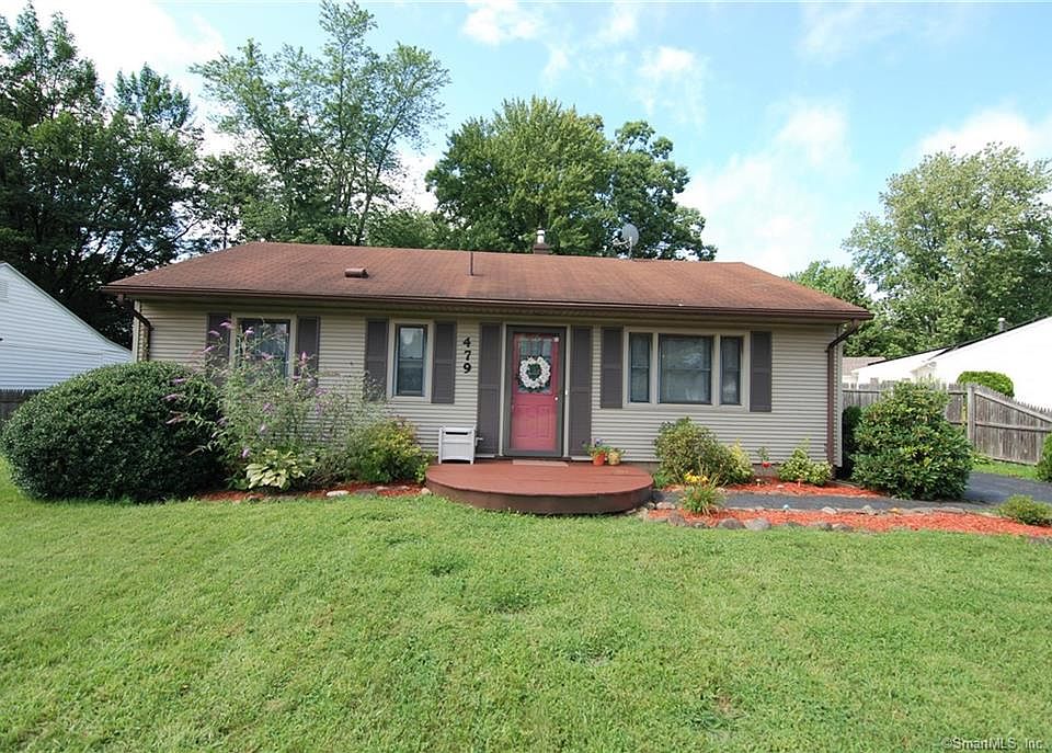 1st image of 479 Litchfield Dr