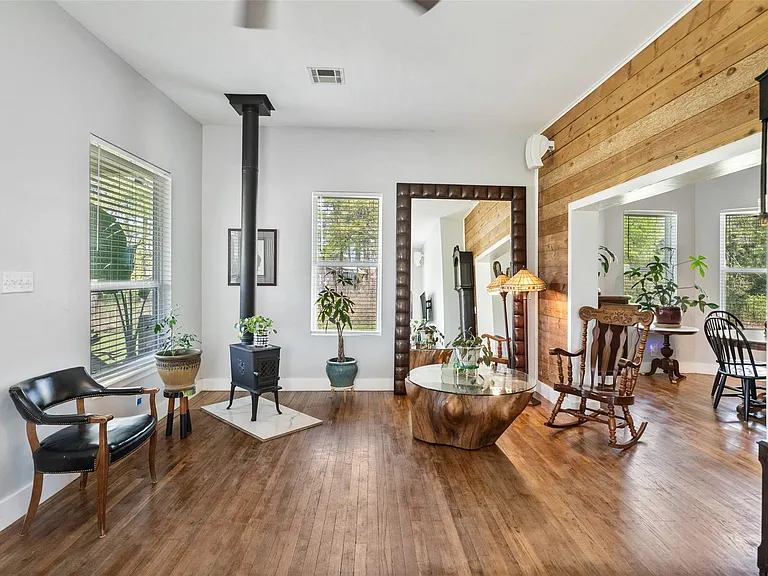 275 Pashun Ln — Photo 7