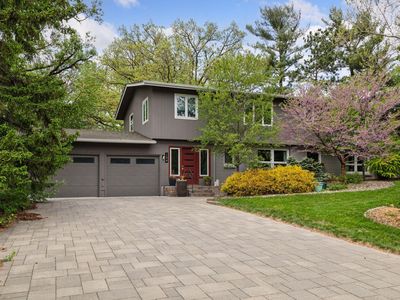 154 Woodland Dr, Burnsville, MN, 55337