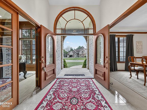 3rd image of 1223 Kings Carriage Rd